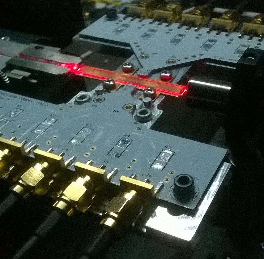 Image of active single photon demultiplexer.